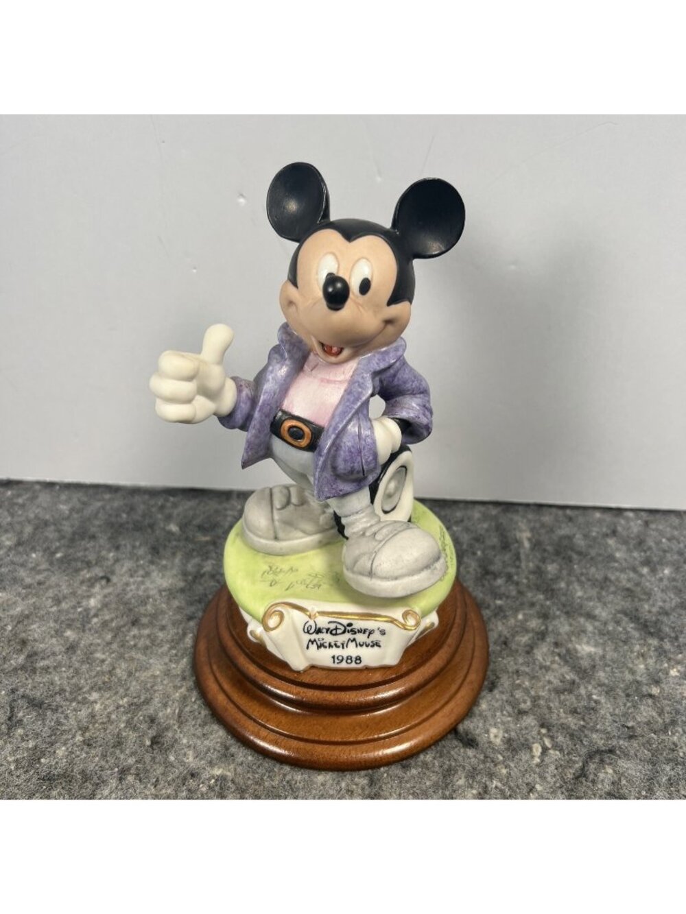 Vintage MICKEY MOUSE 1988 Disney Capodimonte - N.2643 Made in Italy